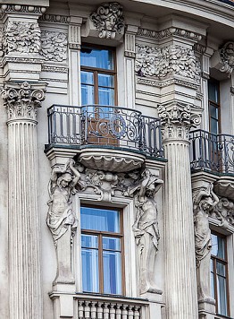 Il frammento dell'edificio di albergo Nazional' - Guida a Mosca