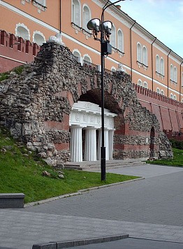 La Grotta nel Giardino d'Alessandro è dedicata alla vittoria su Napoleone - Guida a Mosca