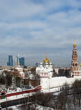 Il panorama del Convento Novodeviciy dalla strada - Guida a Mosca
