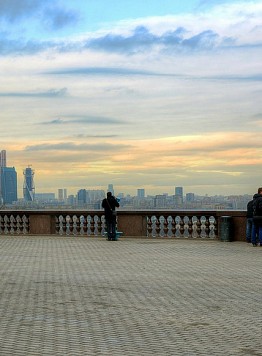 La vista dal piazzale di osservazione a Mosca sulla collina dei Passeri - Guida a Mosca