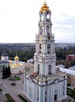 Il campanile del Monastero di San Sergio - Guida a Mosca