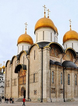 La Cattedrale d'Assunzione del Cremlino - Guida a Mosca